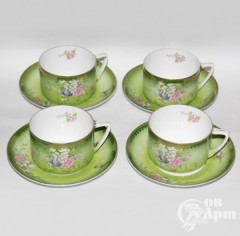 Четыре чайных пары с цветами